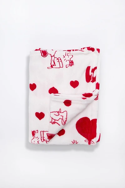 Peanuts Hearts Printed Plush Throw Blanket