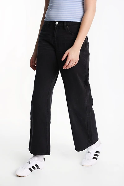 AERO Low Rise Baggy Jeans