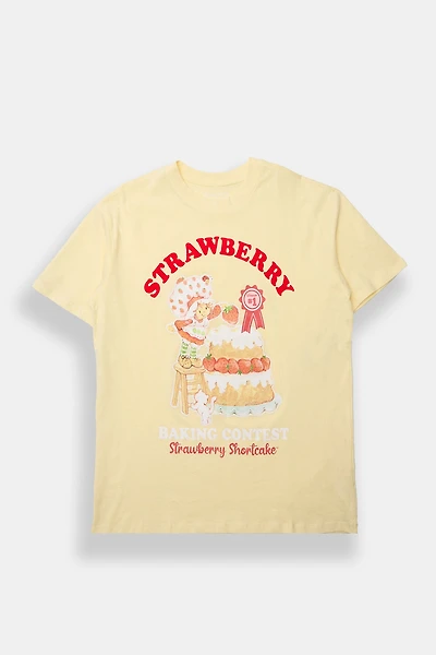 Strawberry Shortcake Baking Contest Graphic Boyfriend Tee