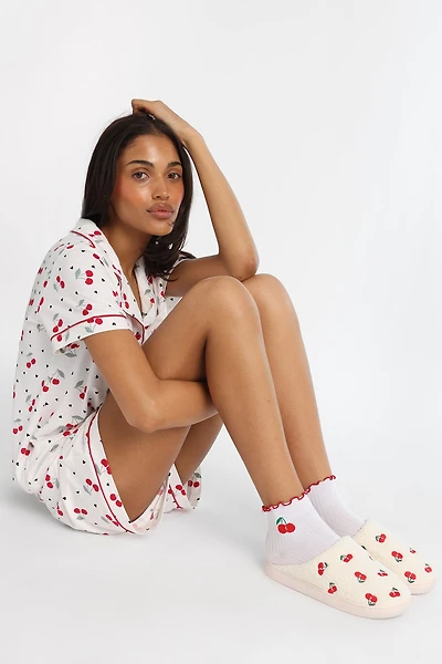 AERO Graphic Plush Slippers & Socks 2-Piece Set