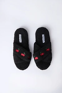Pantoufles en bouclée pelucheuses croisées avec broderie