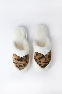 AERO 3D Faux Fur Plush Slippers