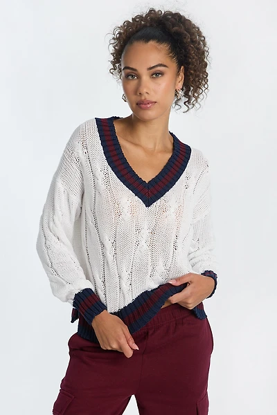 AERO Oversized Cable Knit V-Neck Sweater