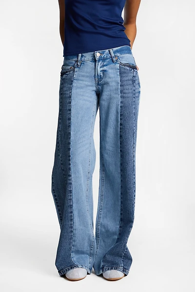 AERO Super Low Rise Two-Tone Ultra-Wide Leg Jeans
