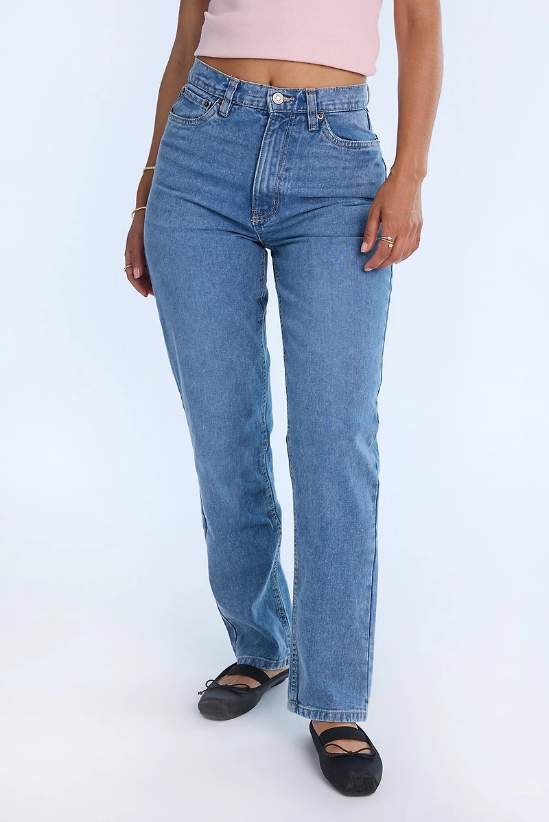 AERO Super High Rise Curvy Straight Leg Jeans