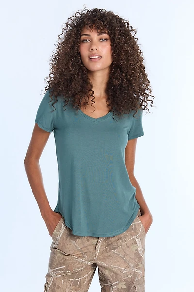 T-shirt décontracté à col en V manches courtes AERO