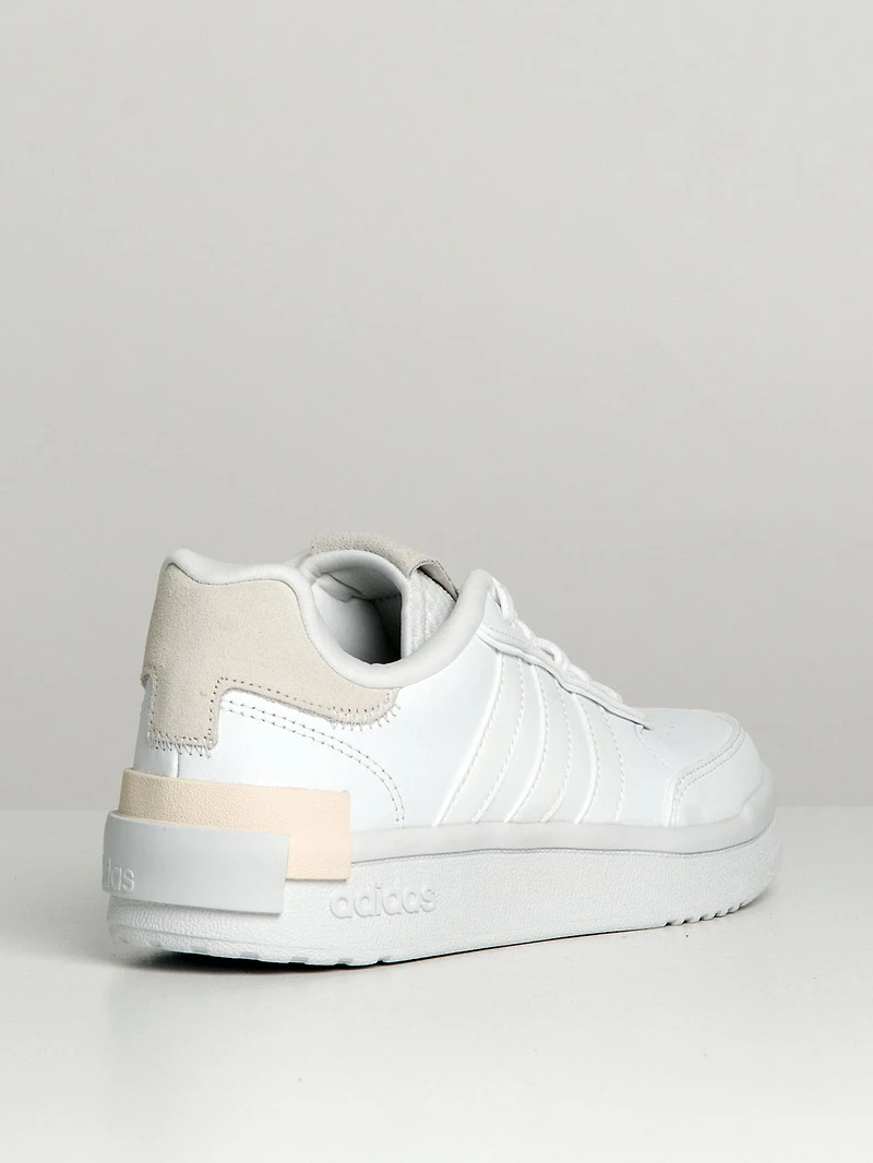WOMENS ADIDAS POSTMOVE SE SNEAKER - CLEARANCE