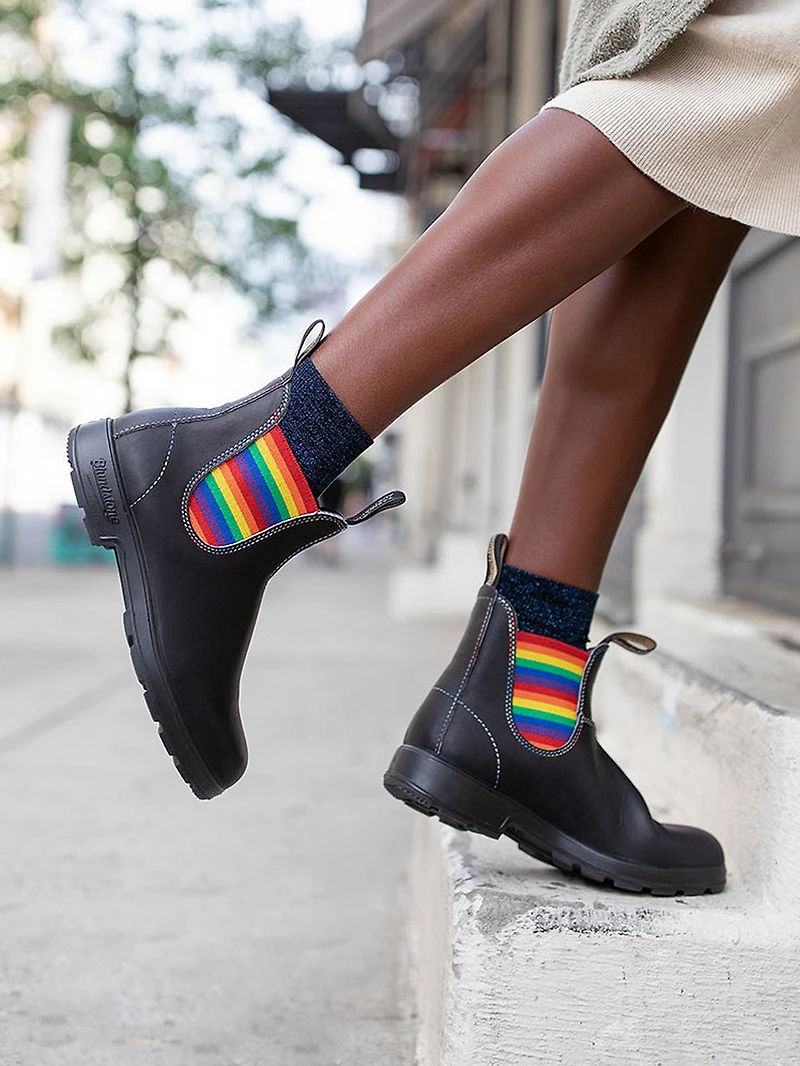 WOMENS BLUNDSTONE ORIGINAL BLACK WITH RAINBOW ELASTIC - CLEARANCE