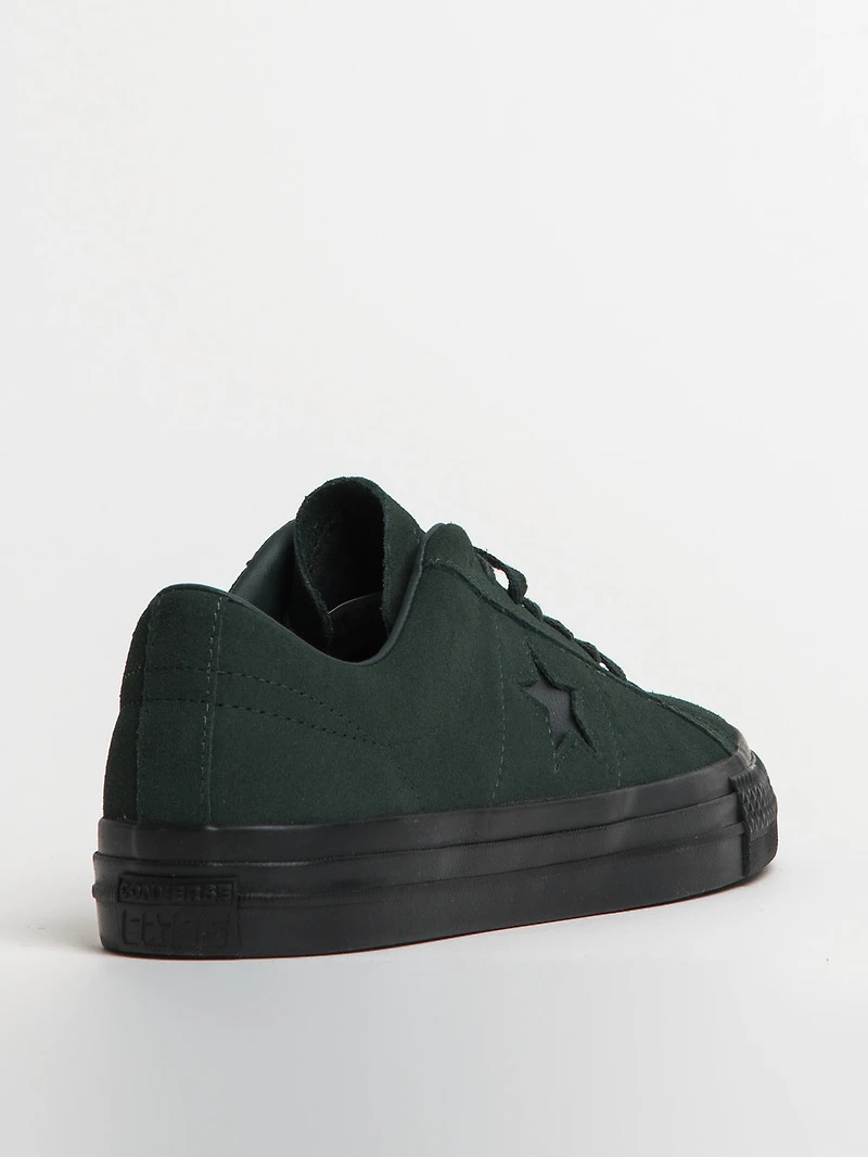 MENS CONVERSE ONE STAR PRO CLASSIC SUEDE SNEAKER - CLEARANCE