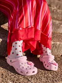 WOMENS CROCS CLASSIC CLOG - PINK MILK