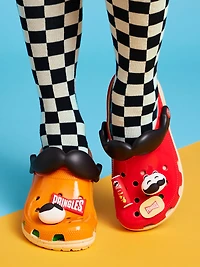 MENS CROCS PRINGLES CLASSIC CLOG - ORANGE/RED CLEARANCE