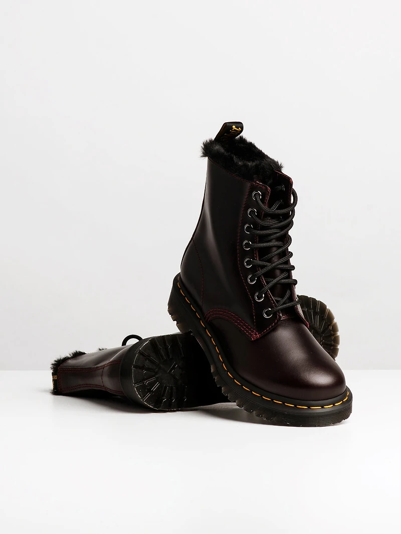 WOMENS DR MARTENS 1460 SERENA - CLEARANCE
