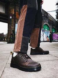 MENS DR MARTENS REEDER LEATHER CRAZY HORSE - CLEARANCE