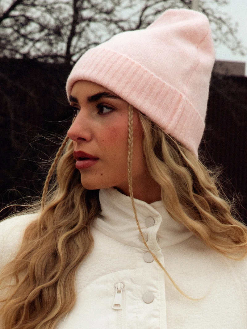HARLOW CLOUD BEANIE - BABY PINK