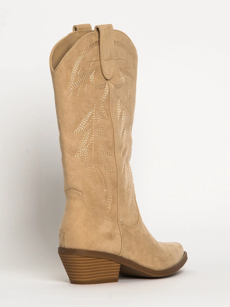 WOMENS STEVE MADDEN REDFORD - CLEARANCE