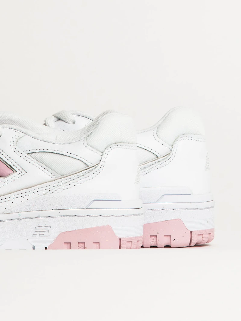 WOMENS NEW BALANCE THE 550 SNEAKER - WHITE/TWILIGHT HAZE