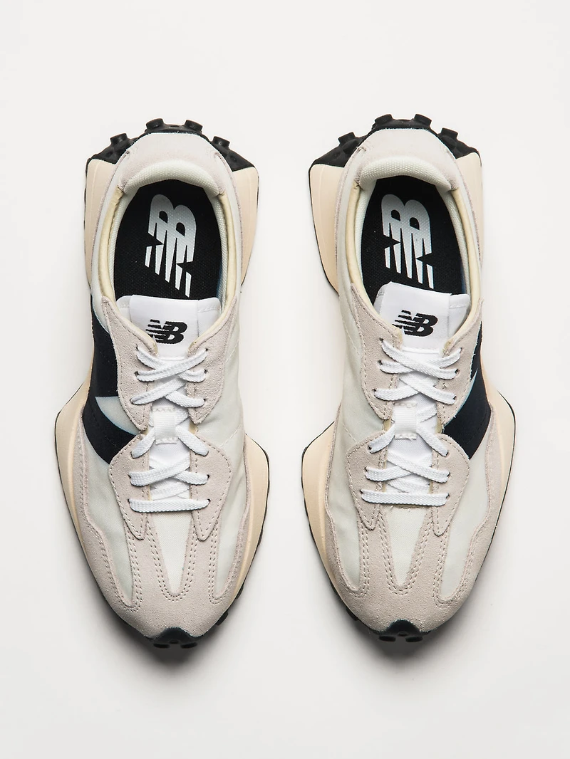WOMENS NEW BALANCE THE 327 SNEAKER - SEA SALT/WHITE