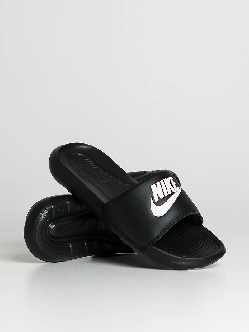 WOMENS NIKE VICTORI ONE SLIDES - BLACK/LIGHT ARCTIC PINK