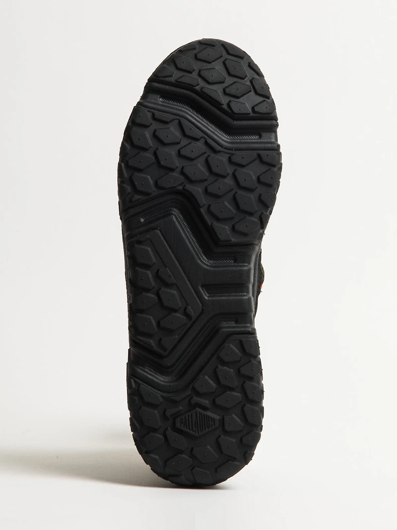 MENS PALLADIUM OFF GRID CROSS WATERPROOF - CLEARANCE