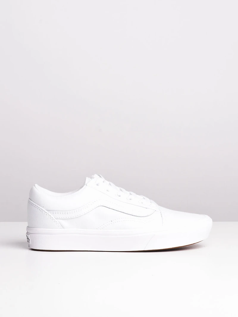 WOMENS VANS COMFYCUSH OLD SKOOL SNEAKER - CLEARANCE