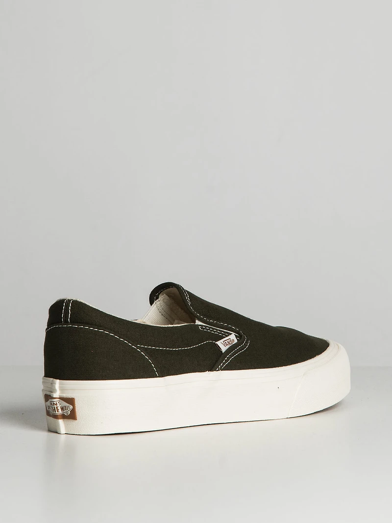 MENS VANS SLIP ON VR3 - CLEARANCE