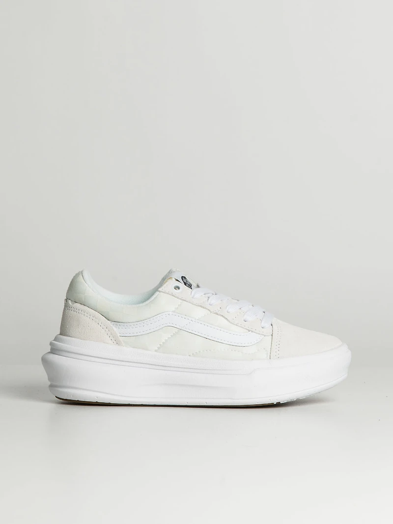 WOMENS VANS OLD SKOOL OVERT CC - CLEARANCE