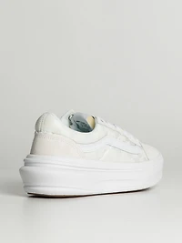 WOMENS VANS OLD SKOOL OVERT CC - CLEARANCE