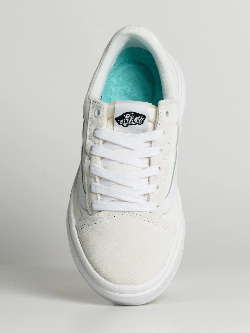 WOMENS VANS OLD SKOOL OVERT CC - CLEARANCE