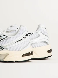 MENS ASICS GEL 1130 SNEAKER - WHITE/CLOUD GREY