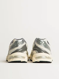WOMENS ASICS GEL 1130 - CREAM/CLAY GREY