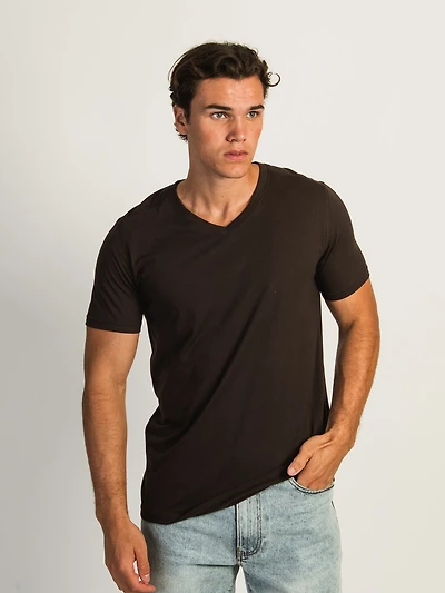 VICTOR V-NECK TEE- BROWN - CLEARANCE