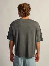 T-SHIRT COUPE COURT - HECHA