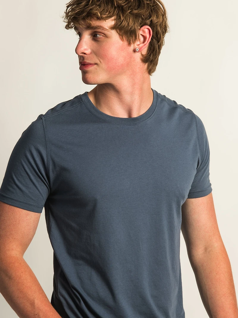 VICTOR CREWNECK - PERVENCHE