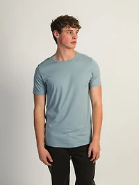VICTOR CREWNECK TEE - POWDER BLUE