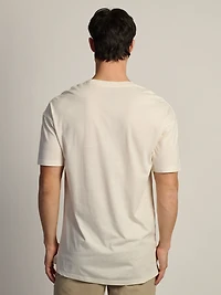 T-SHIRT LONG FIT – BLANC CASSÉ