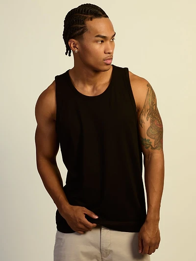 ESSENTIAL TANK - BLACK