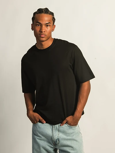 T-SHIRT COURT - NOIR
