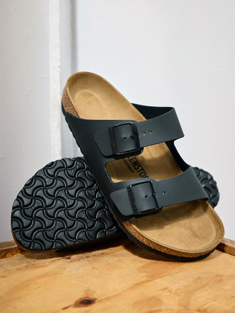 MENS BIRKENSTOCK ARIZONA BLACK SANDALS