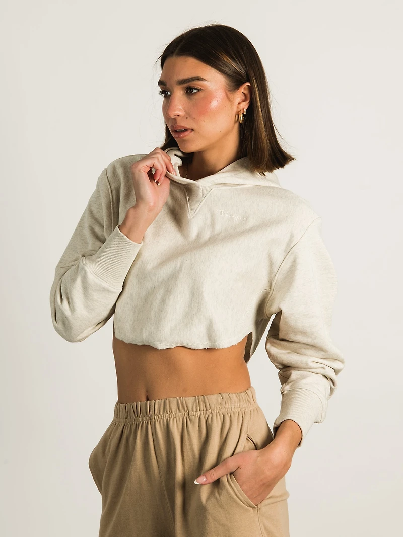 CHAMPION REVERSE WEAVE CROP CURVE HEM HOODIE - CLEARANCE