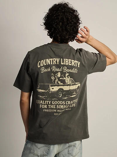 COUNTRY LIBERTY BACK ROAD BANDITS T-SHIRT