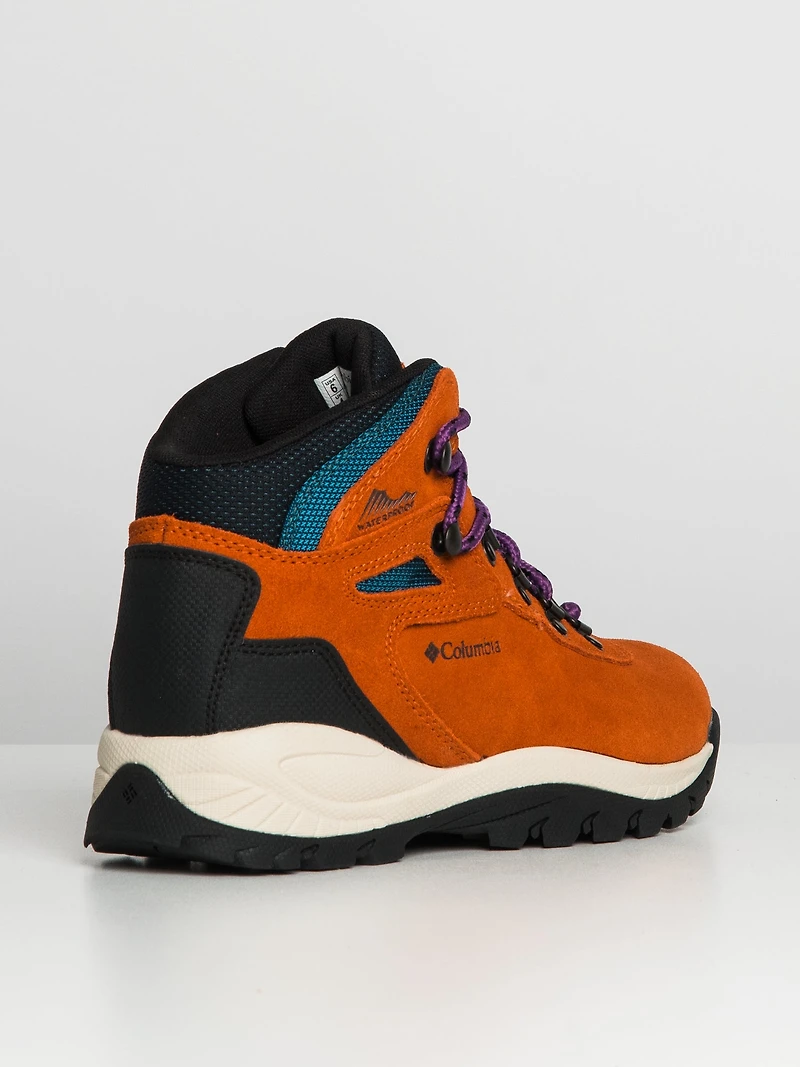 WOMENS COLUMBIA NEWTON RIDGE PLUS WATERPROOF AMPED BOOT - CLEARANCE