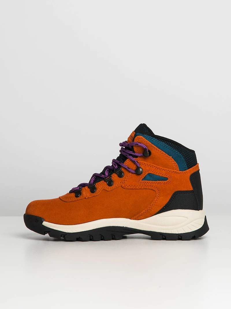 WOMENS COLUMBIA NEWTON RIDGE PLUS WATERPROOF AMPED BOOT - CLEARANCE