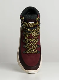 WOMENS SOREL KINETIC BREAKTHRU CONQUEST WATER PROOF - CLEARANCE