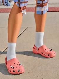 WOMENS CROCS CLASSIC CLOG - GUAVA