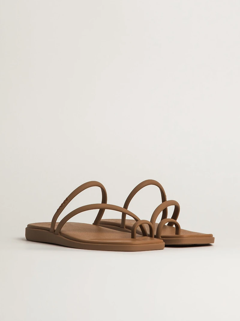 WOMENS CROCS MIAMI TOE LOOP SANDAL - CHOCOLATE
