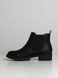WOMENS DLG CAMILLA SHORT BOOT
