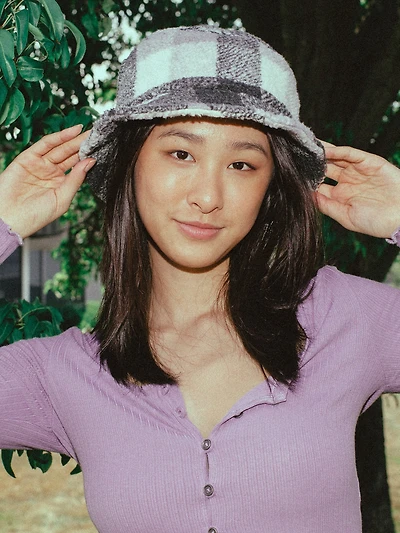 DLG BUCKET HAT - BLACK/WHITE PLAID SHERPA CLEARANCE