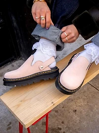 MULE EN DAIM ZEBZAG DE DR MARTENS WOMENS