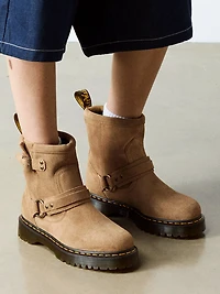 WOMENS DR MARTENS ANISTONE HRNS - TAN