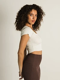 T-SHIRT HARLOW À ENCOLURE CARRÉE - DÉSTOCKAGE